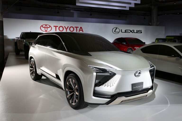 2026 Lexus Rz450e Specs