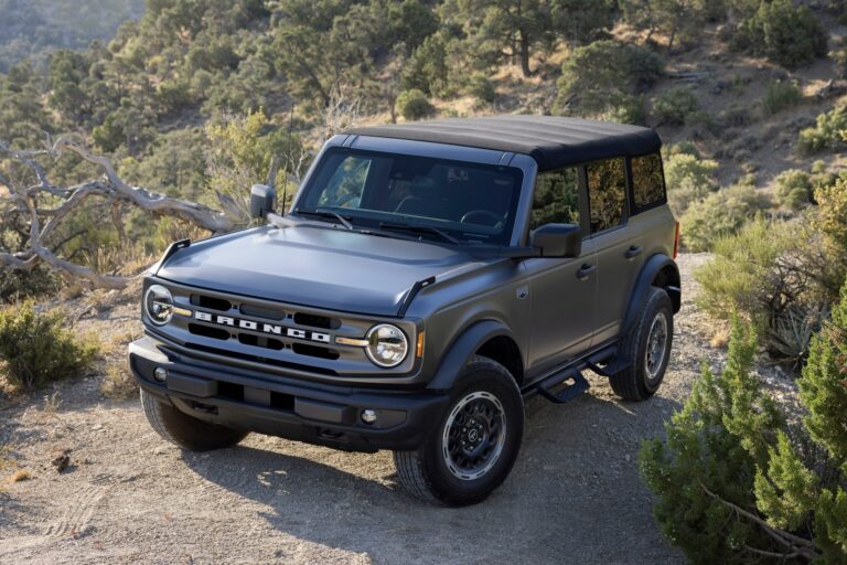 New 2025 Ford Bronco