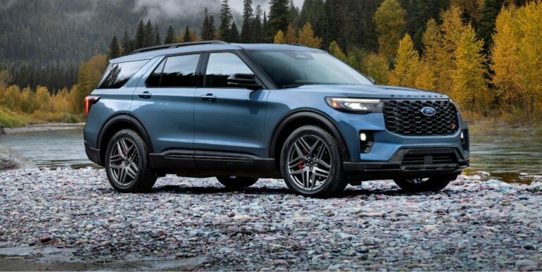 New 2025 Ford Explorer